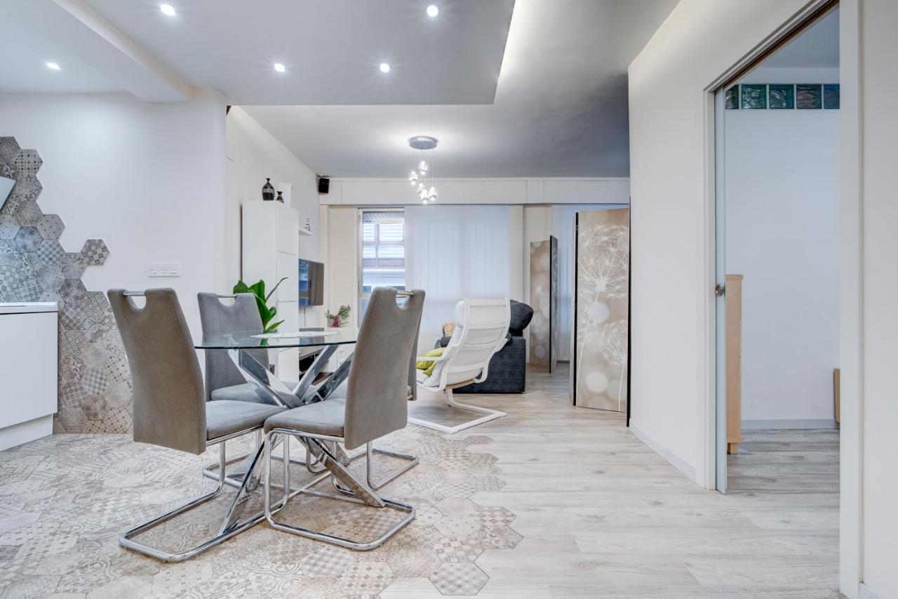 Precioso Apartamento Cercano Al Mar, Parking, 4 Pax Hondarribia Exterior photo